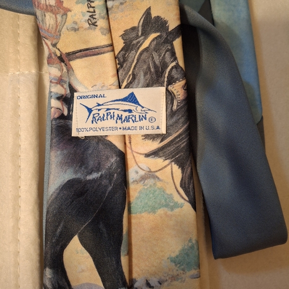 Ralph Marlin Artistic "Indian Trapper" By  Necktie with Blue Accent Vintage - Picture 2 of 3